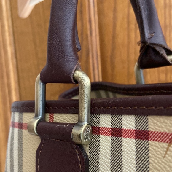 authentic burberry haymarket tote / shoulder bag - Picture 12 of 16